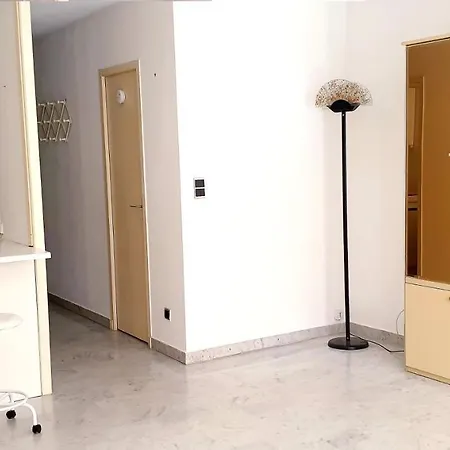 Appartement Studio/quartier Residentiel/piscine/plages A 5min A Pied