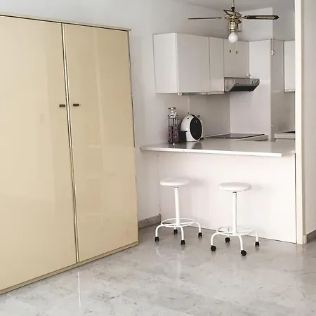 Studio/quartier Residentiel/piscine/plages A 5min A Pied *