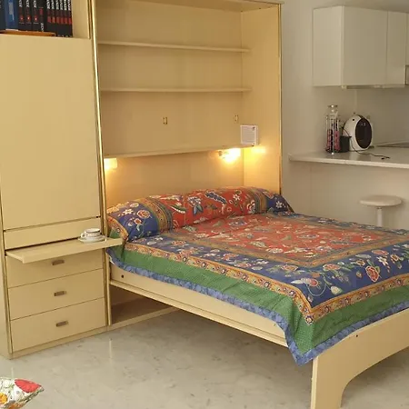 Apartment Studio/quartier Residentiel/piscine/plages A 5min A Pied *